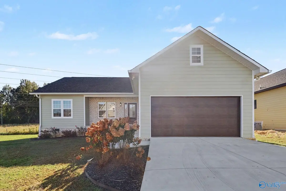 100 Bonny Brook Lane, Albertville, AL 35950 - #1