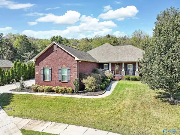 12702 Oak South Sw Sw, Huntsville, AL 35803