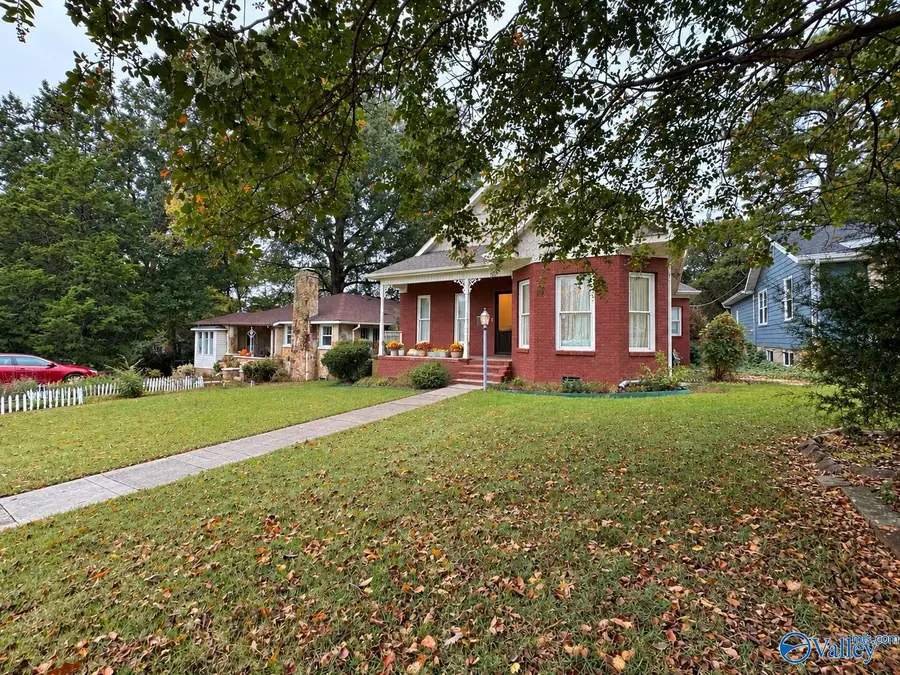 1615 Ward Avenue Ne, Huntsville, AL 35801 - #2