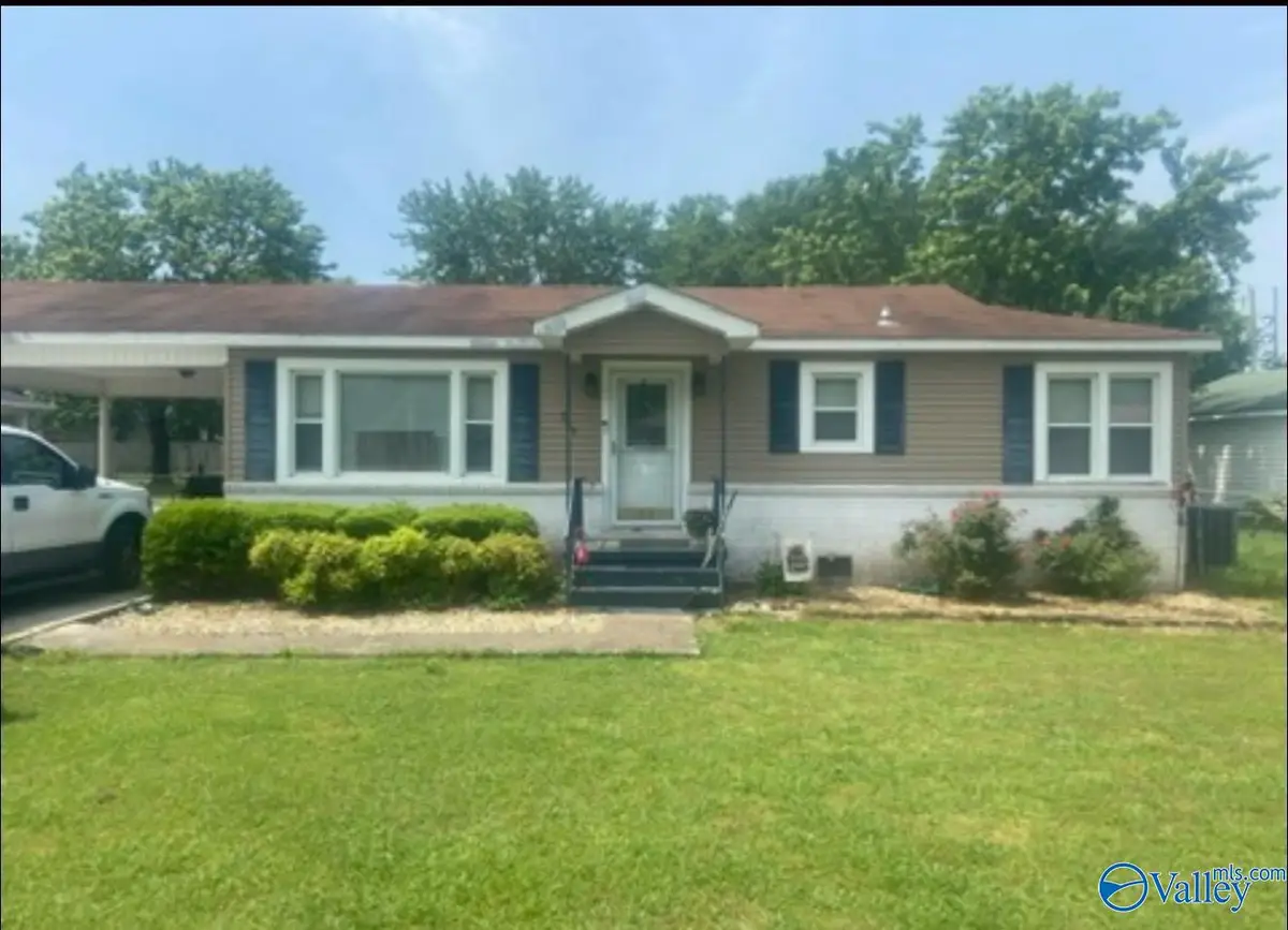 509 Nebraska Avenue, Stevenson, AL 35772 - #1