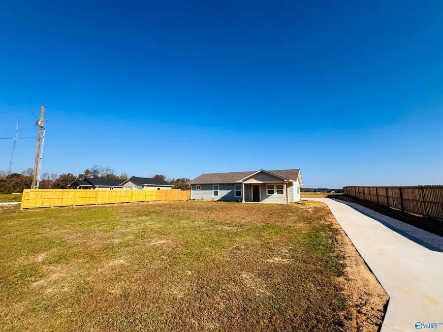 451 Section Ferry Road, Section, AL 35771 - #2