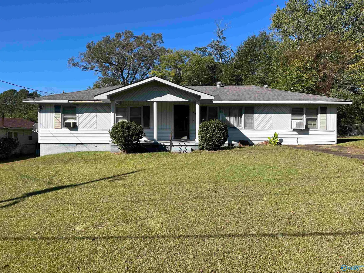 1649 Arrowhead Drive, Gadsden, AL 35903 - #1