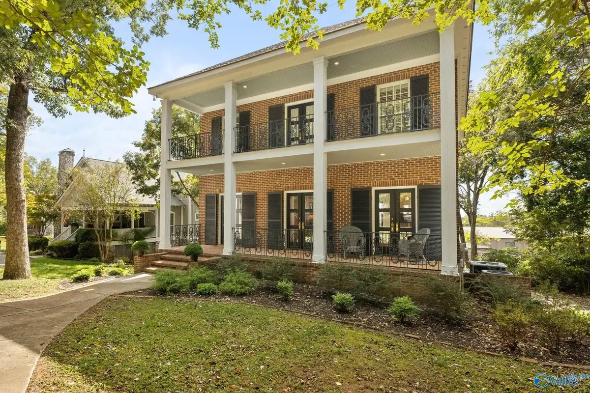 904 Corinth Circle, Huntsville, AL 35801 - #1