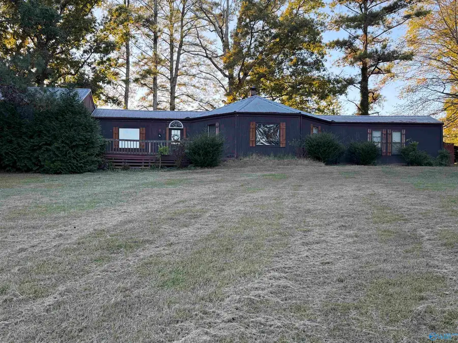 136 Blowing Springs Road, Hartselle, AL 35640 - #3