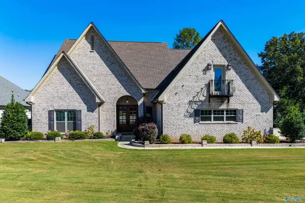 2055 SW Edinburgh Drive, Huntsville, AL 35803