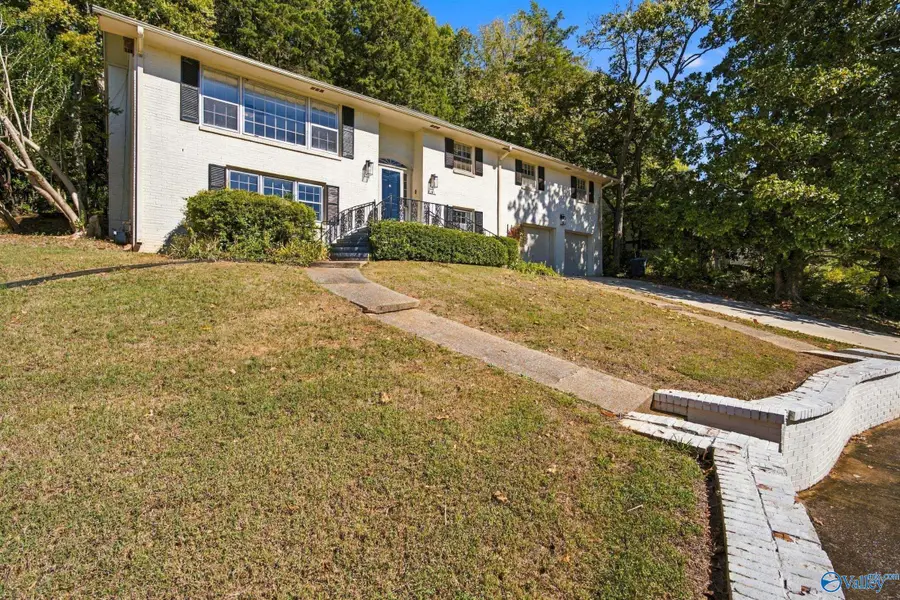 2101 Shades Crest Road Se, Huntsville, AL 35801 - #2