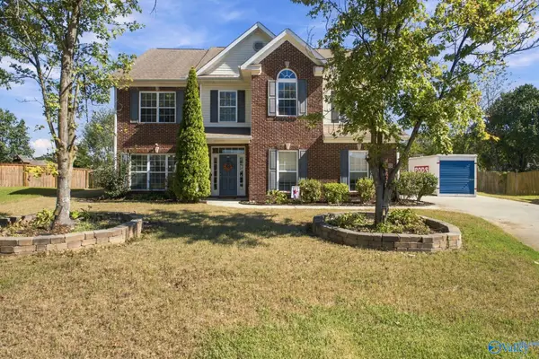 7003 Southcreek Drive Se, Owens Cross Roads, AL 35763