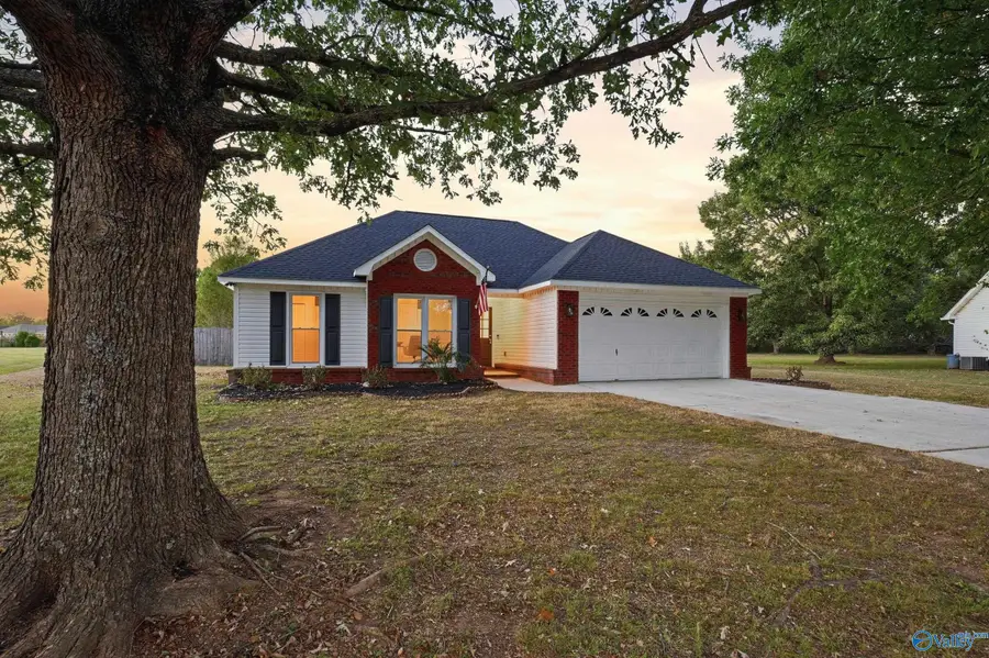 108 Cedar Breeze Lane, New Market, AL 35761 - #3