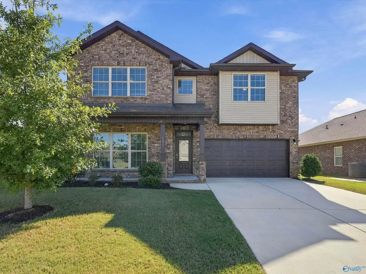 101 Pointe Haven Court Sw, Huntsville, AL 35824 - #1