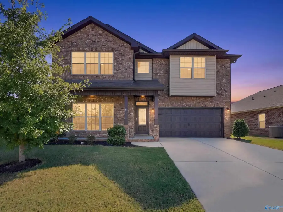 101 Pointe Haven Court Sw, Huntsville, AL 35824 - #2
