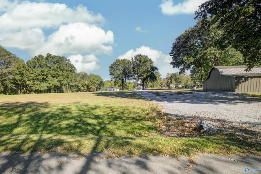 0.84 acres Pine Circle, Hartselle, AL 35640 - #3