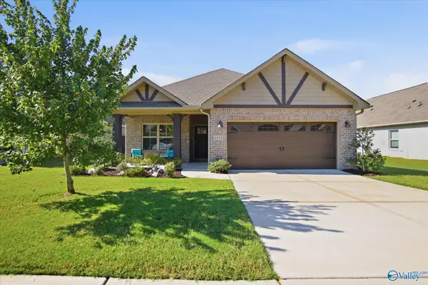 6518 Oak Meadow Drive, Owens Cross Roads, AL 35763