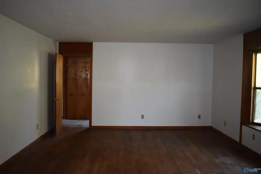 3612 Western Ave, Gadsden, AL 35904 - #2