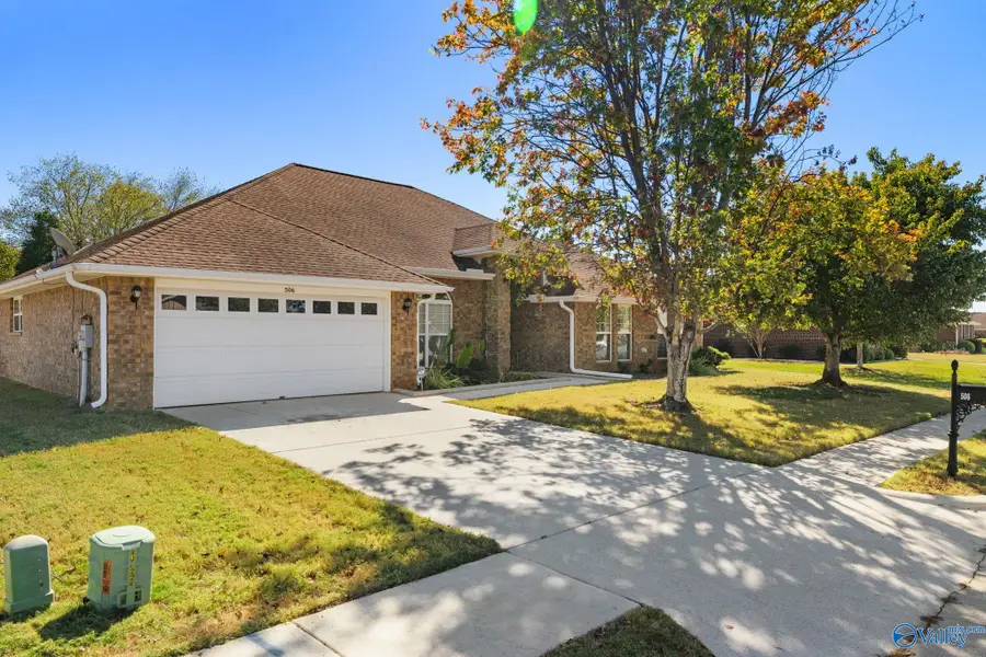 506 Summer Cove Circle Nw, Madison, AL 35757 - #2