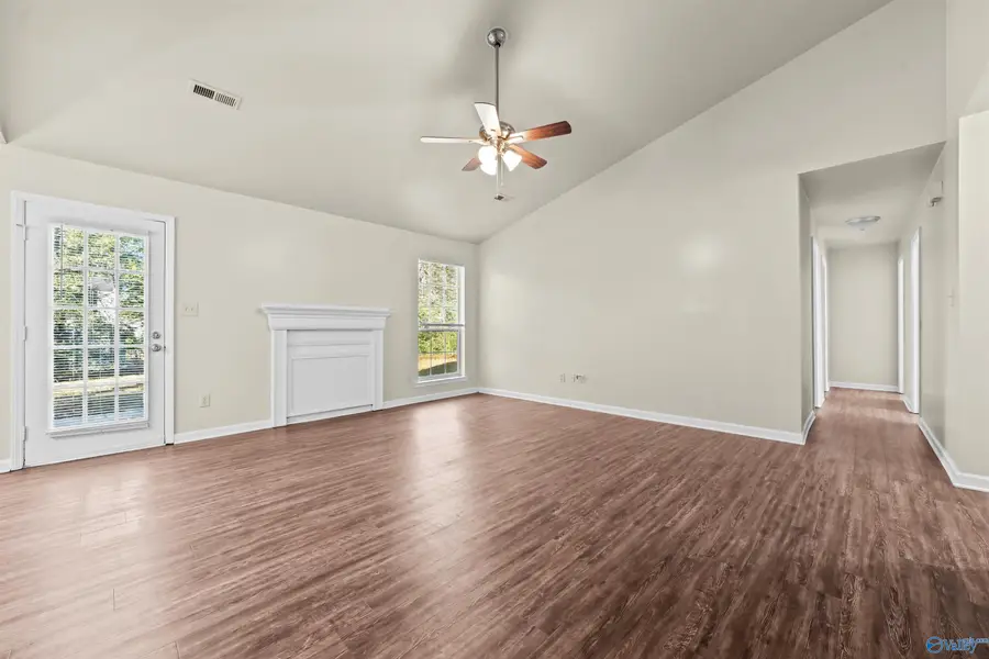 105 Indian Bluff Drive, Toney, AL 35773 - #3