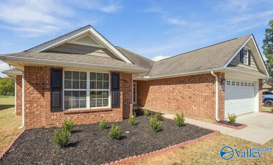 411 Summer Cove Circle Nw, Madison, AL 35757 - #2