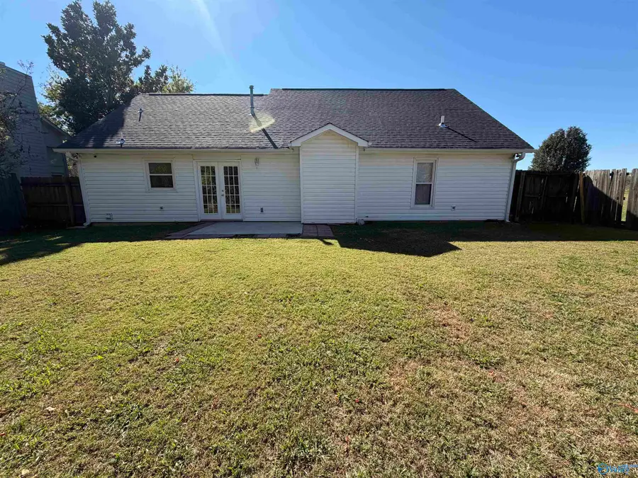 2812 Lake Knoll Drive Sw, Decatur, AL 35603 - #3