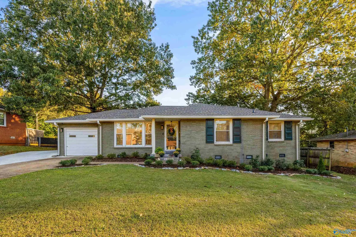 511 Graycroft Drive, Huntsville, AL 35802 - #1