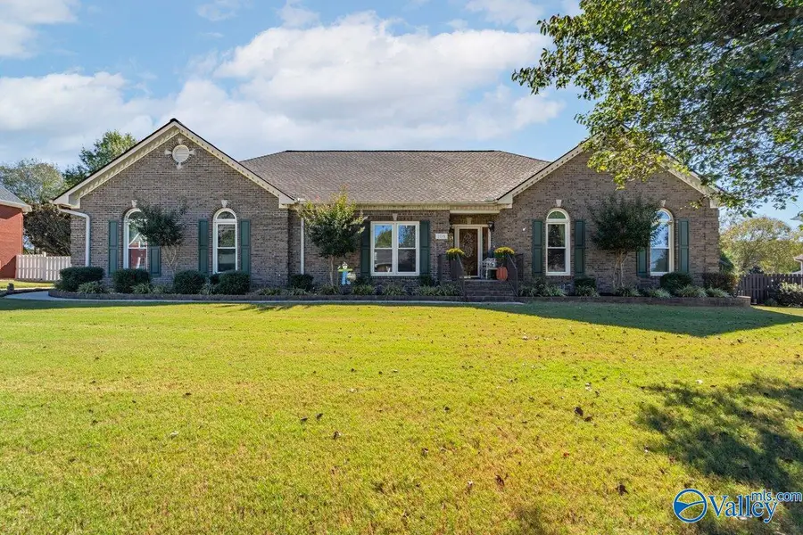 108 Hidden Creek Drive, Huntsville, AL 35806 - #2