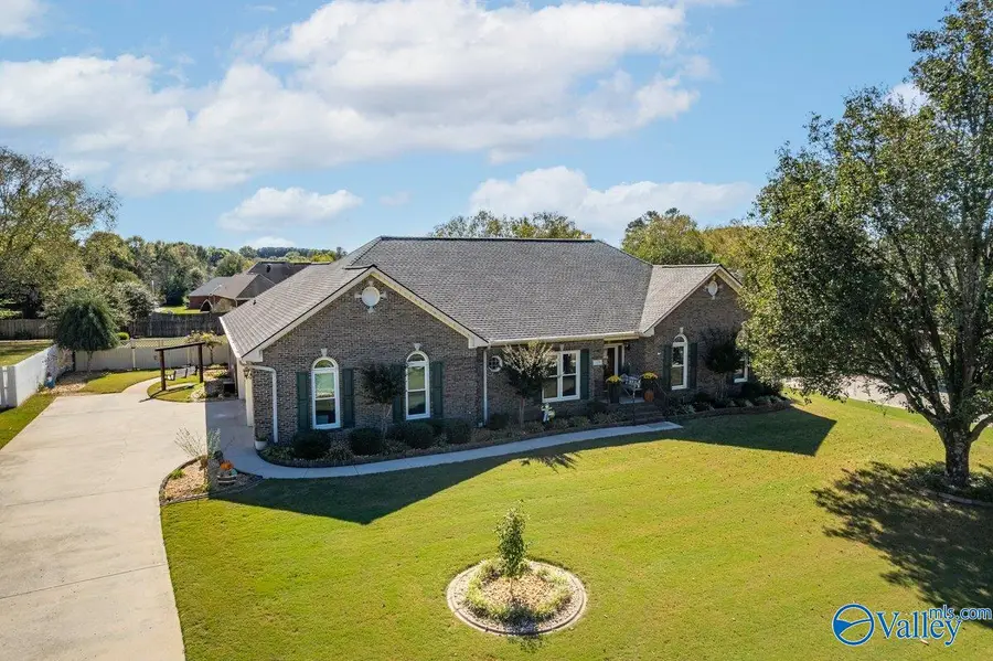 108 Hidden Creek Drive, Huntsville, AL 35806 - #3