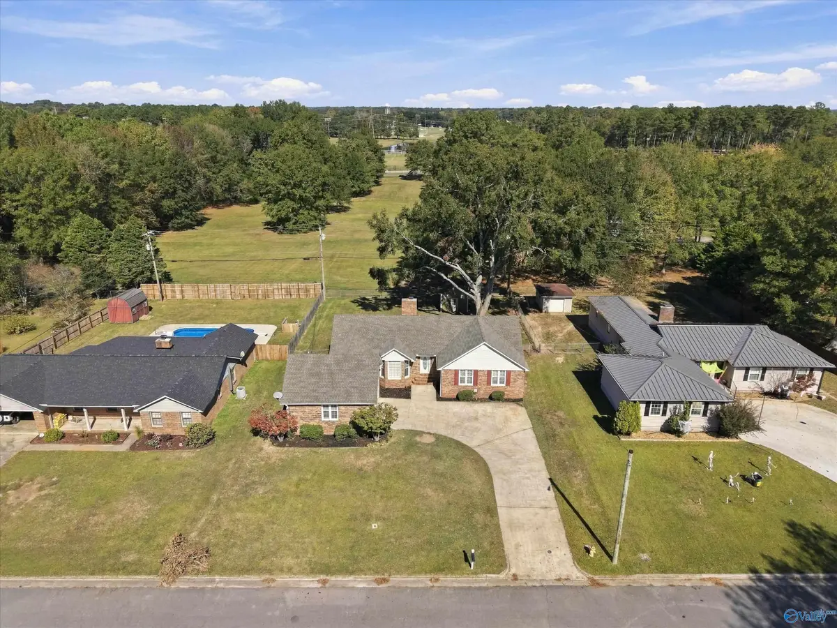 607 Summerlane Sw, Hartselle, AL 35640 - #1