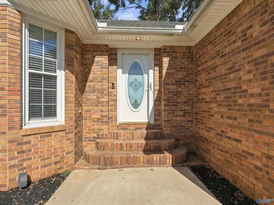 607 Summerlane Sw, Hartselle, AL 35640 - #3