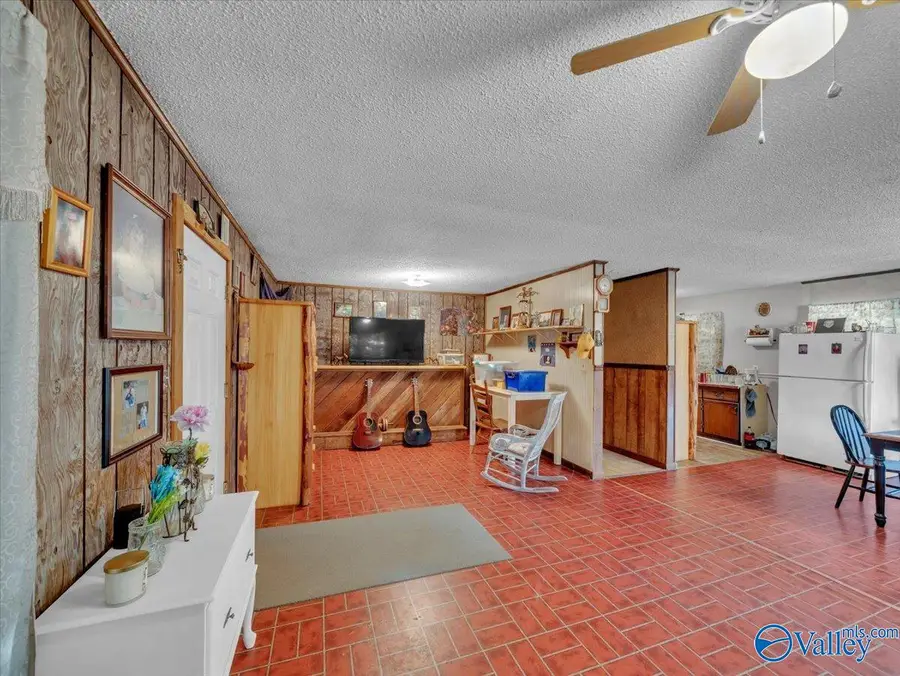 932 County Road 107, Fort Payne, AL 35967 - #3
