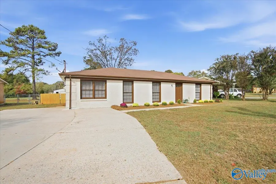 3018 Tucker Drive Nw, Huntsville, AL 35810 - #3