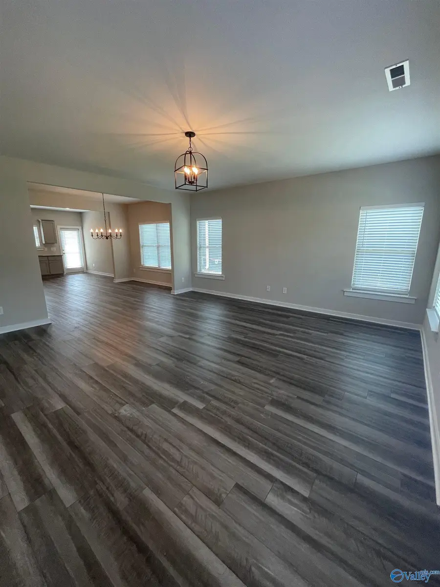 2137 Sullivan Drive, Cullman, AL 35055 - #3