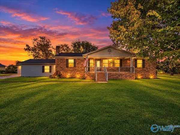 424 Horseshoe Bend Road, SCOTTSBORO, AL 35769