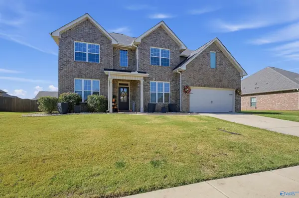 112 Colony Cove Drive, MERIDIANVILLE, AL 35759