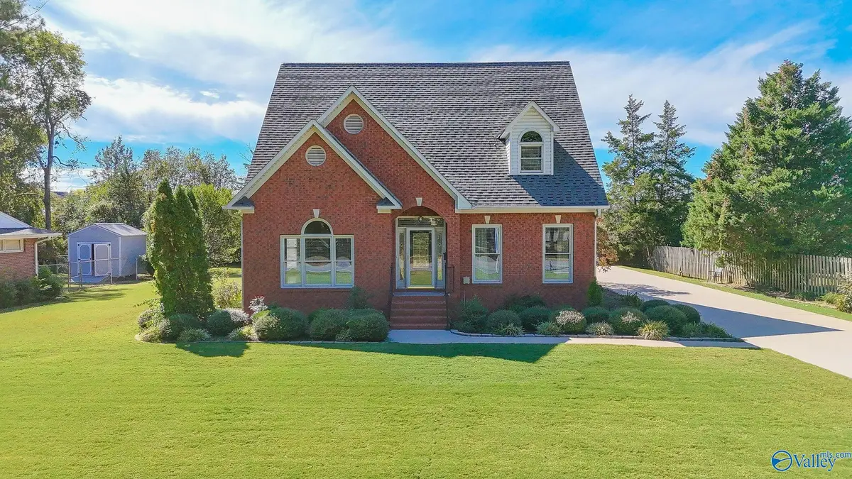1903 Country Club Road, Decatur, AL 35601 - #1