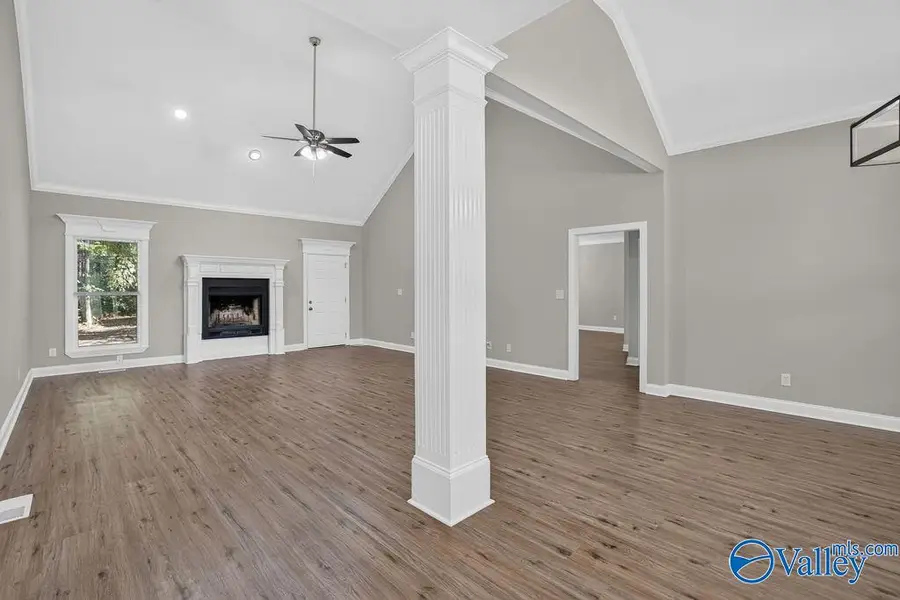 107 Cascade Creek, Somerville, AL 35670 - #3