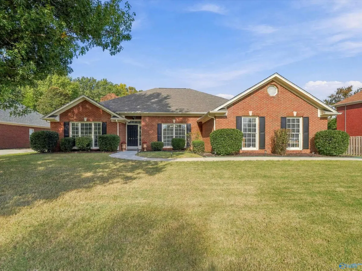 2624 Bransford Trail Se, Owens Cross Roads, AL 35763 - #1