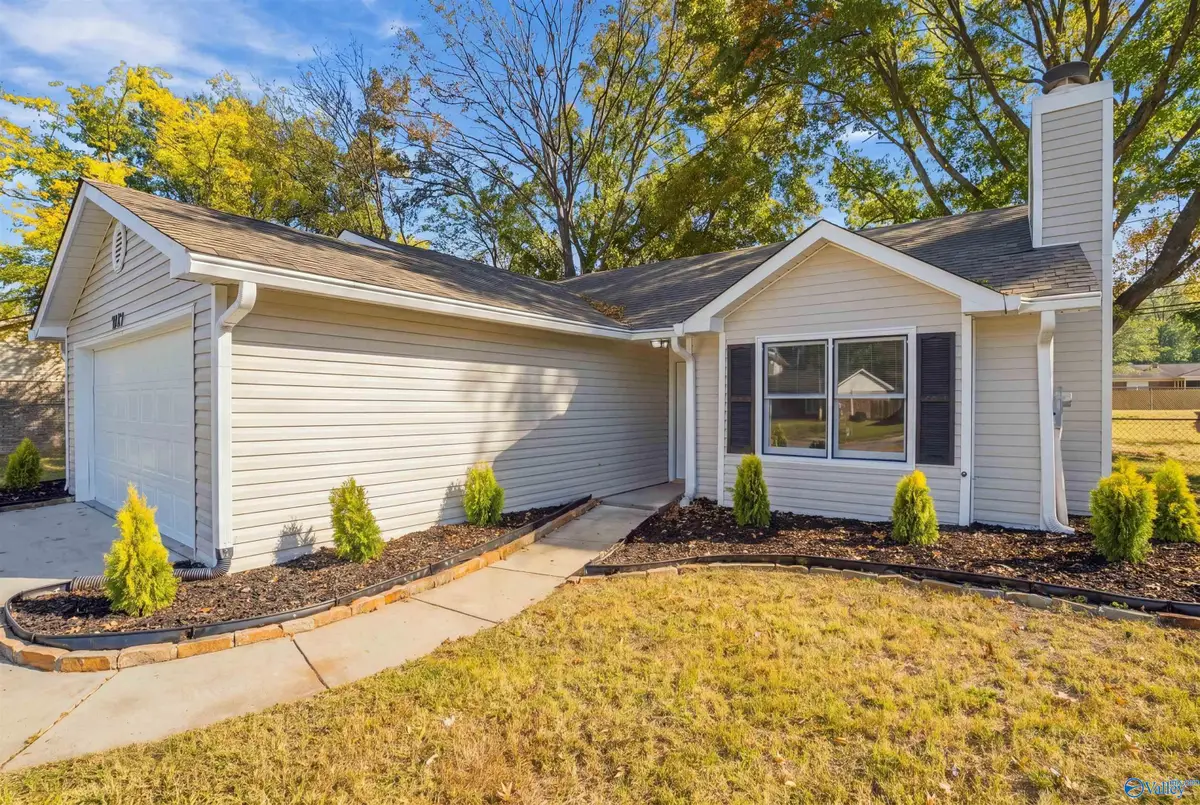 1027 SE Kinsey Drive, Huntsville, AL 35803 - #1
