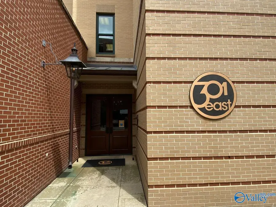 301 Holmes Avenue Ne #204, Huntsville, AL 35801 - #2