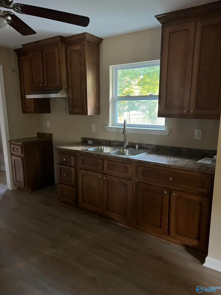 813 Cedar Lake Road, Decatur, AL 35603 - #3