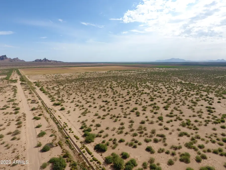 14250 W Aries Drive, Eloy, AZ 85131 - Image #2