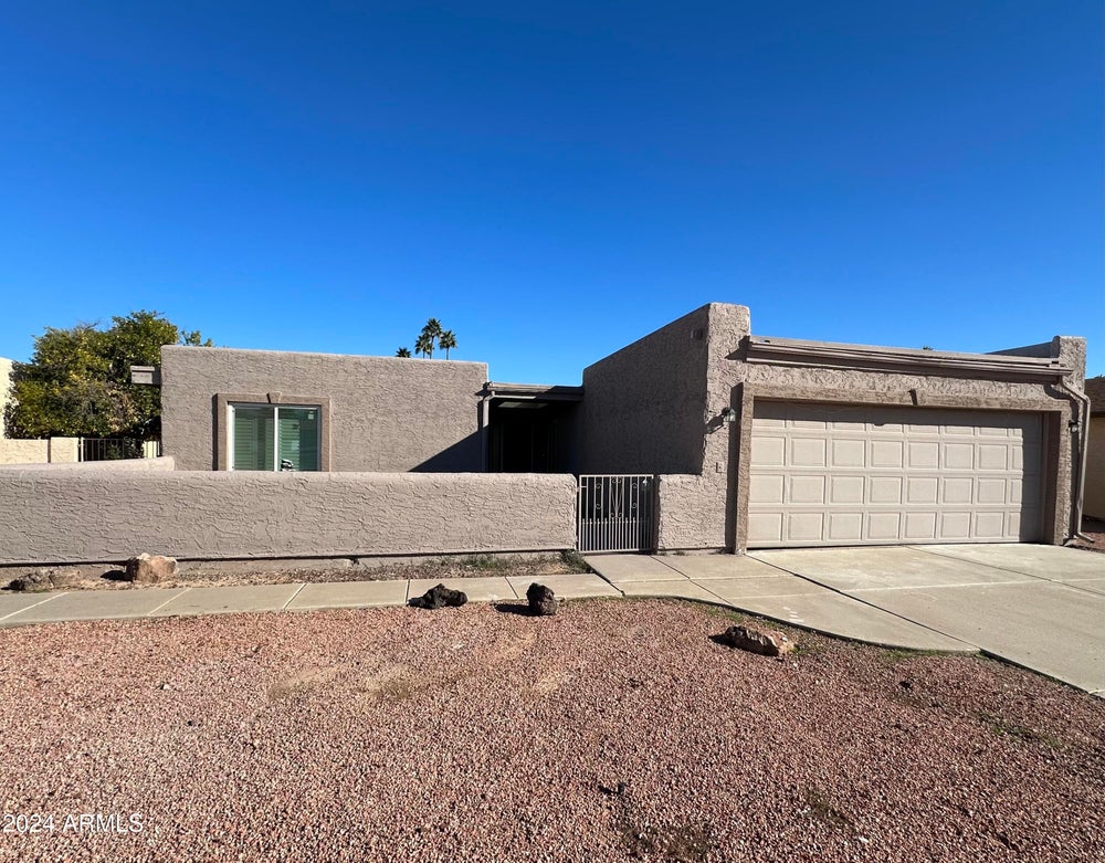 25401 S Truro Drive, Sun Lakes, AZ 85248 BHGRE