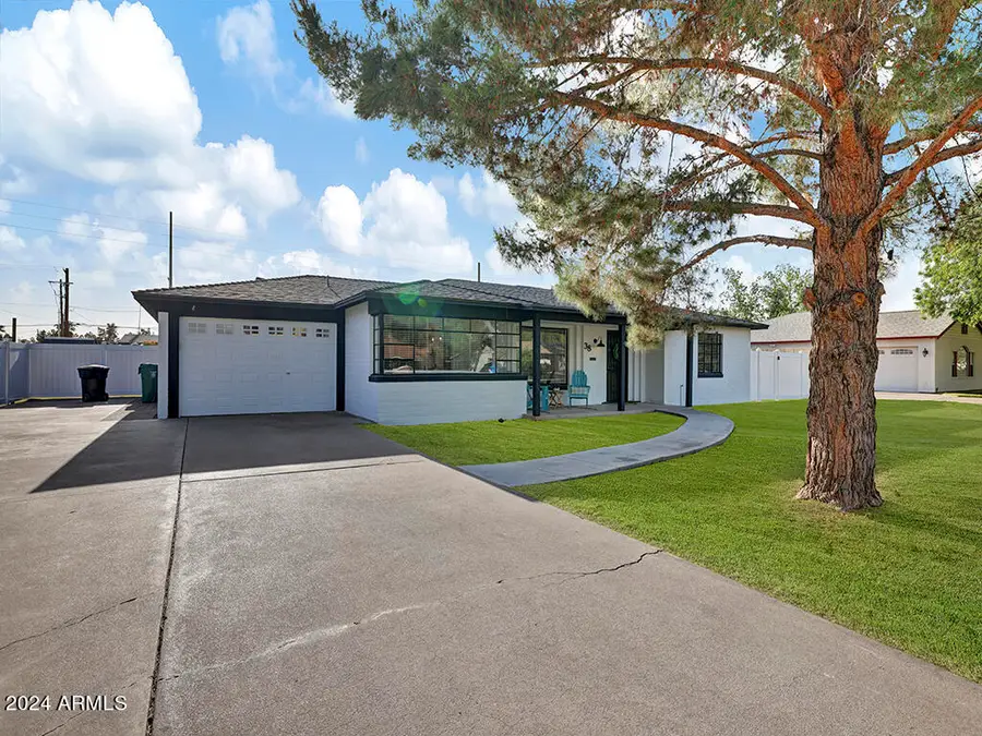 38 N Fraser Drive W, Mesa, AZ 85203 - Image #2