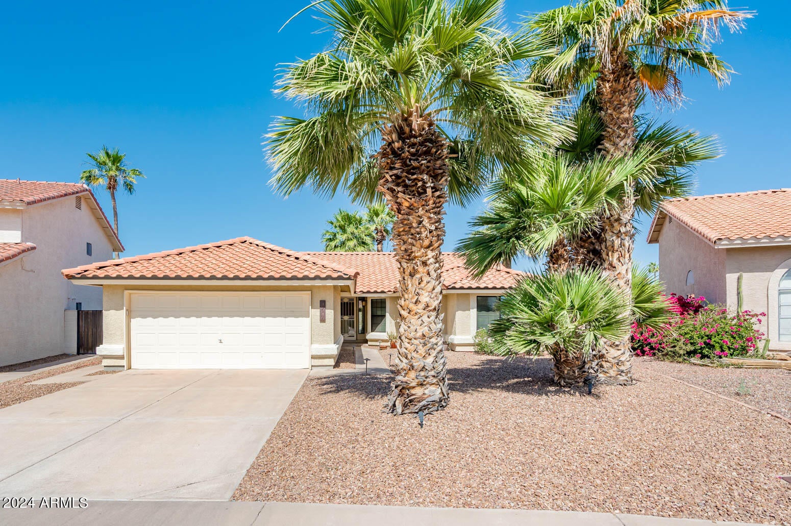 4212 E Amberwood Drive, Phoenix, AZ 85048 - BHGRE