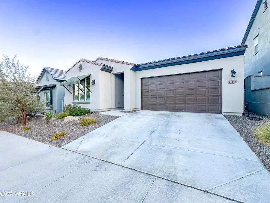 21147 W Hillcrest Boulevard, Buckeye, AZ 85396 - #3