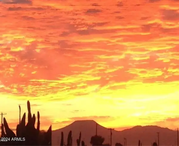 2735 S Smith Road, Stanfield, AZ 85172