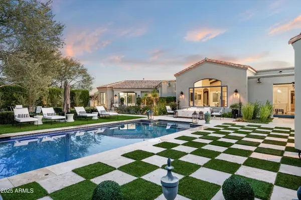 9290 E Thompson Peak Parkway #422, Scottsdale, AZ 85255