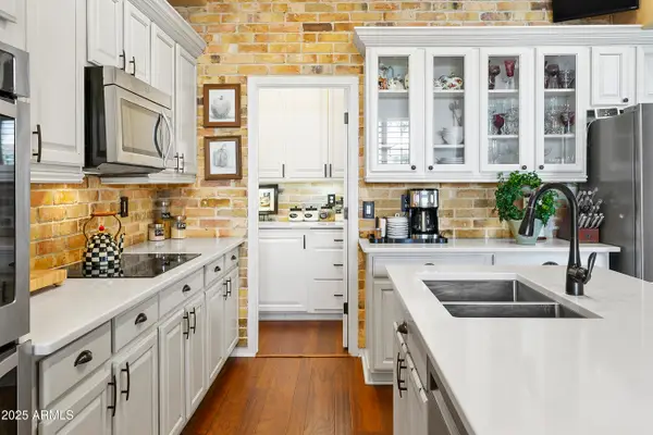 15240 N Clubgate Drive #160, Scottsdale, AZ 85254