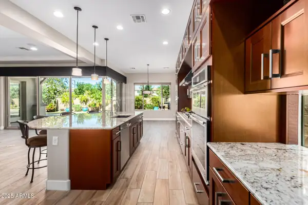 3110 E Cat Balue Drive, Phoenix, AZ 85050