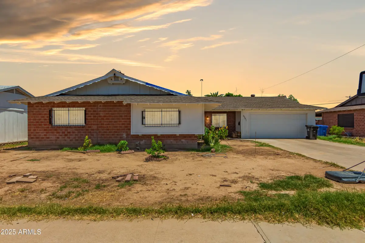6541 N 41st Avenue, Phoenix, AZ 85019 - Image #1