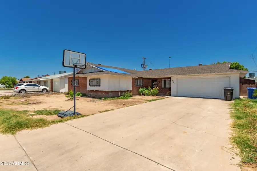 6541 N 41st Avenue, Phoenix, AZ 85019 - Image #2