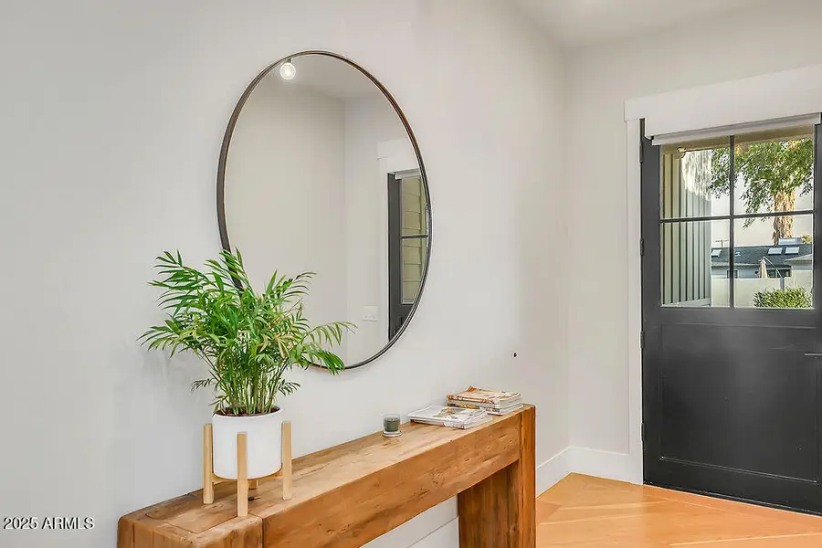 3530 E Glenrosa Avenue, Phoenix, AZ 85018 - Image #3