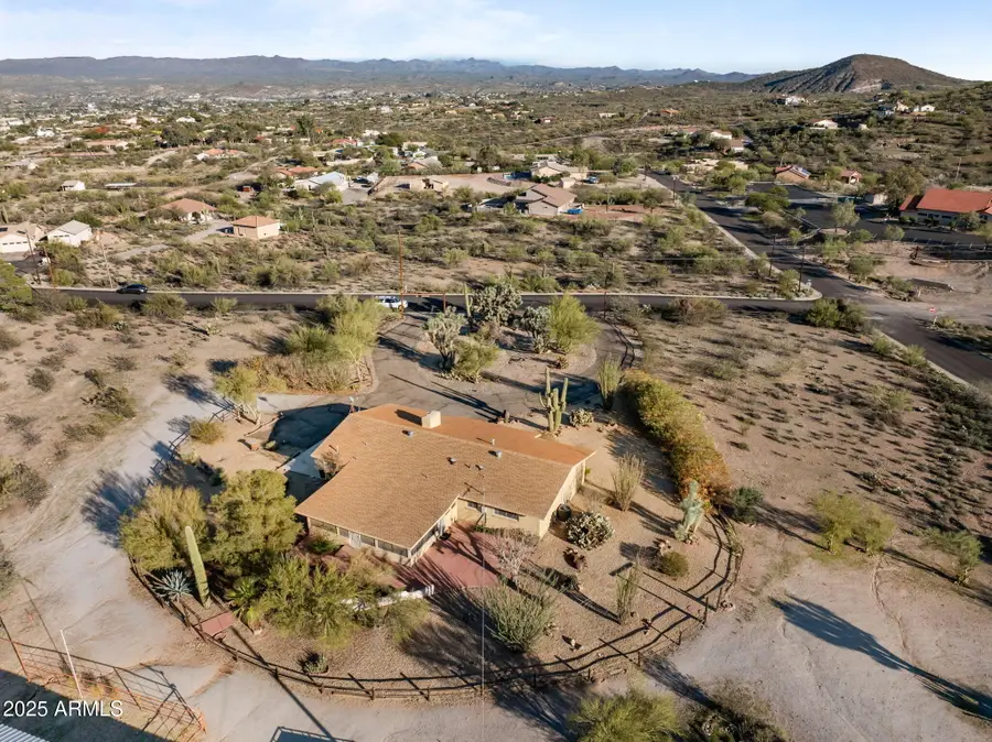 860 Falcon Drive, Wickenburg, AZ 85390 - Image #3